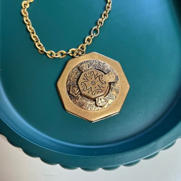 Vintage 1960s Bohemian Ornate Carved Buddhist Medallion Hexagon Pendant - Picture 1 of 5